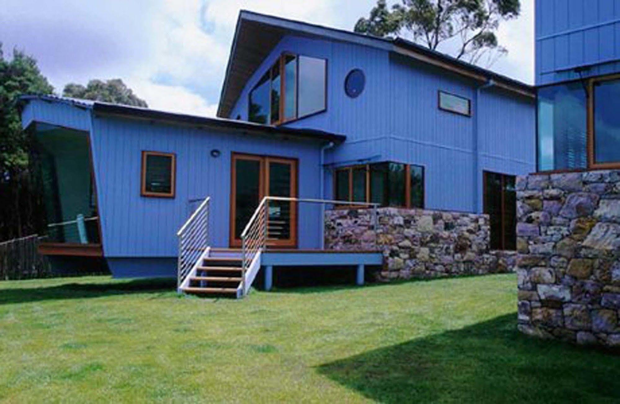 Wheelhouse Apartments Стран Екстериор снимка