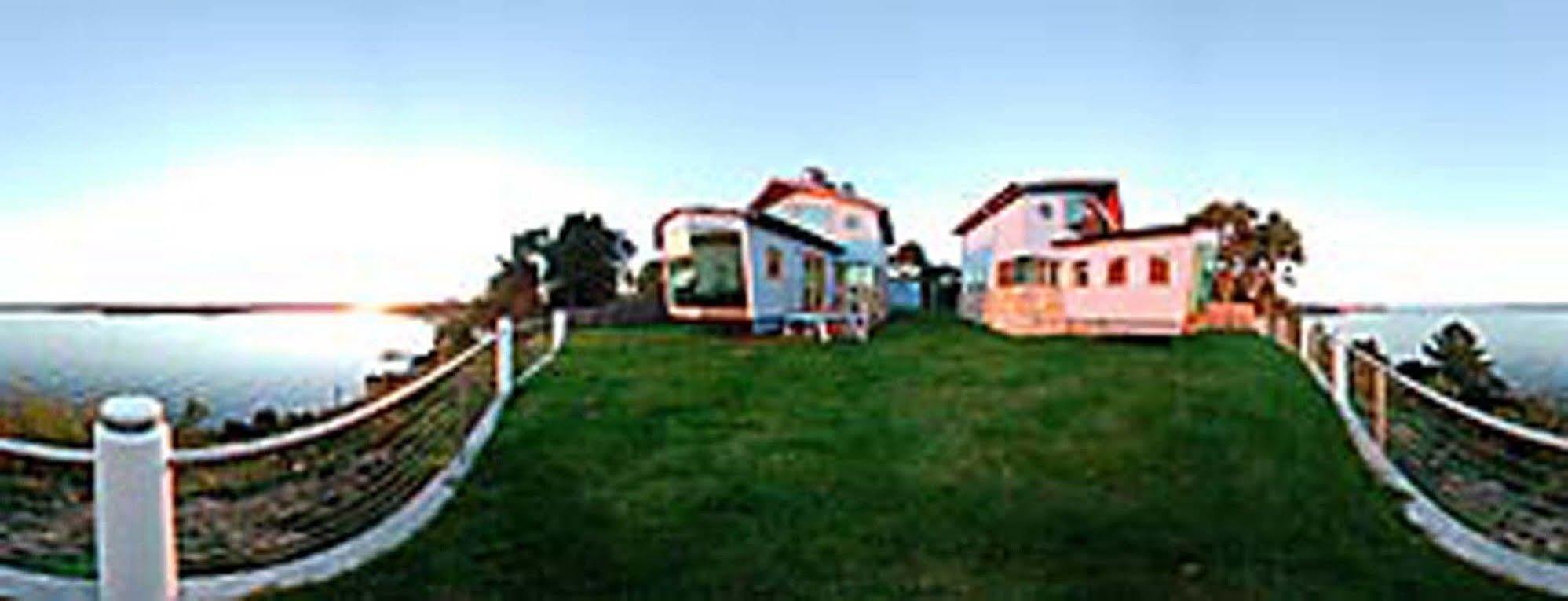 Wheelhouse Apartments Стран Екстериор снимка